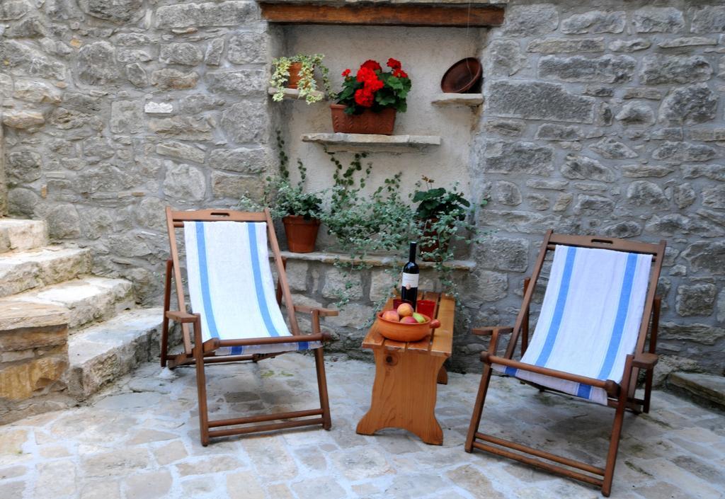 Holiday Homes Poli Svetega Antona Gracisce Bilik gambar