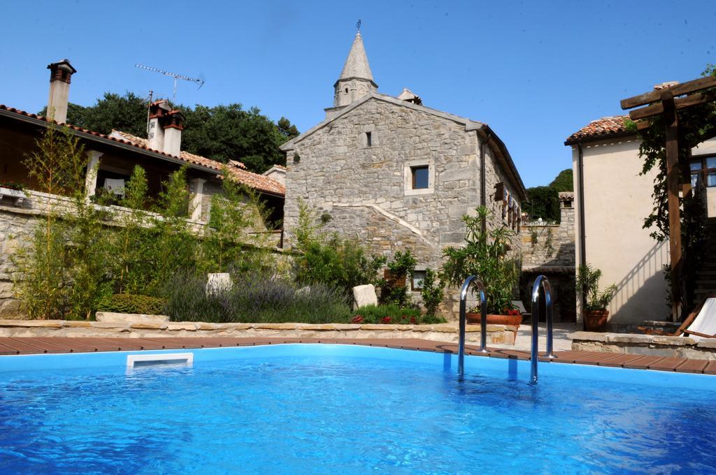 Holiday Homes Poli Svetega Antona Gracisce Bilik gambar