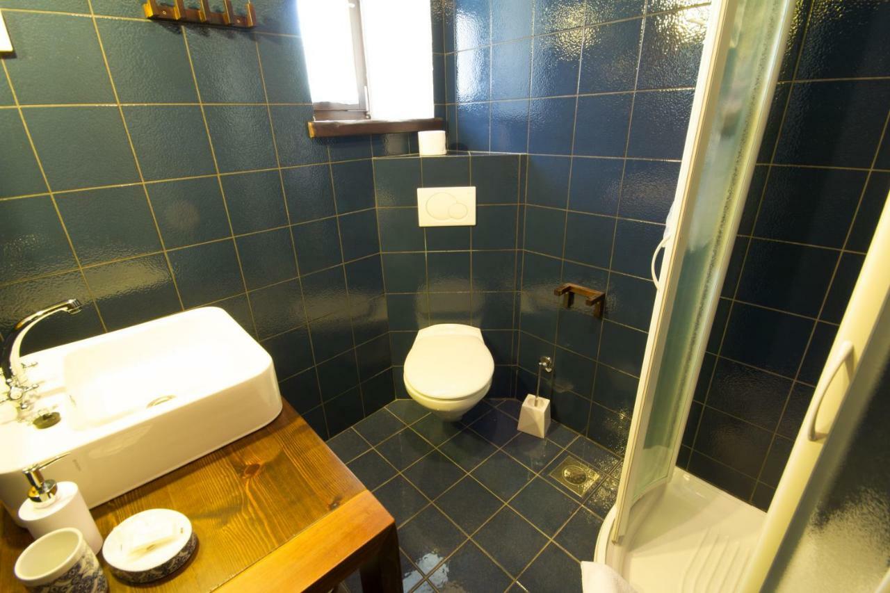 Holiday Homes Poli Svetega Antona Gracisce Luaran gambar