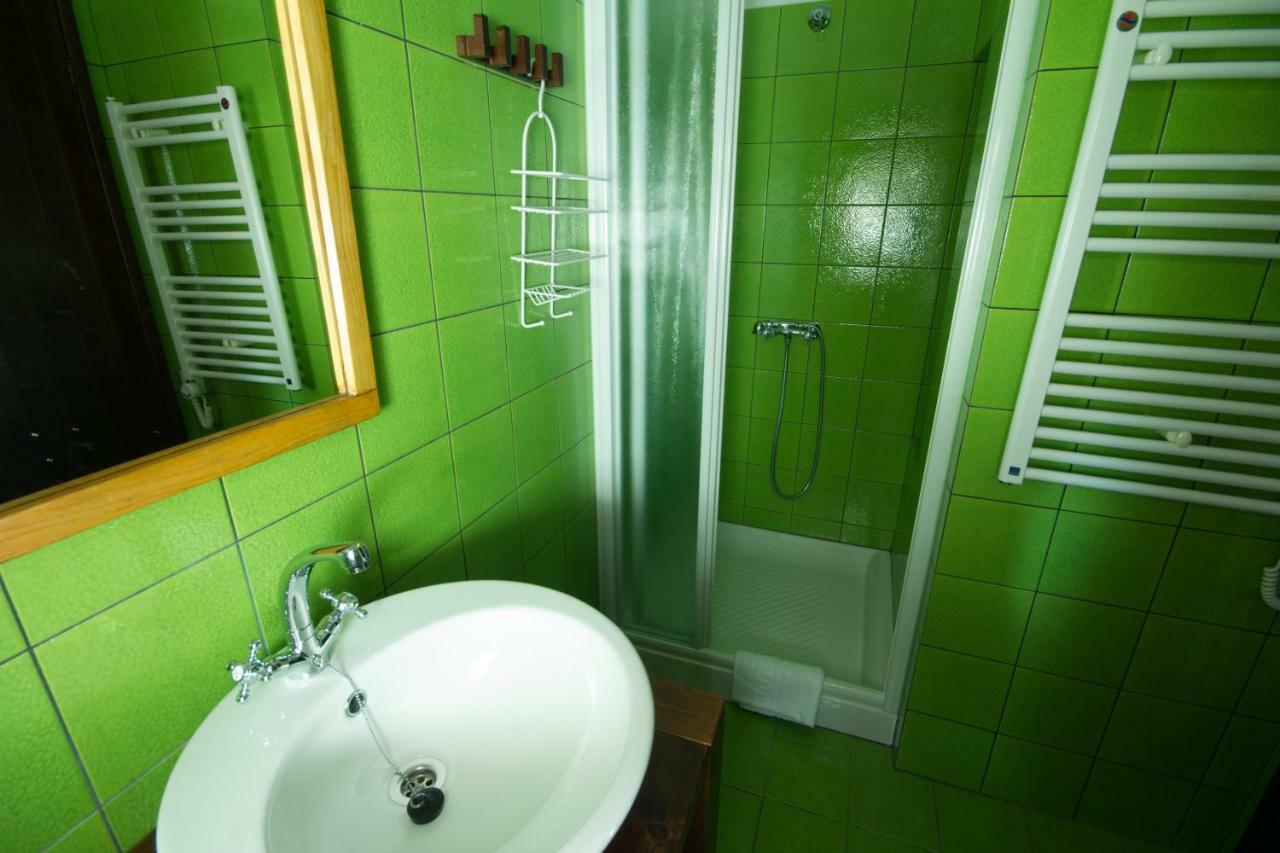 Holiday Homes Poli Svetega Antona Gracisce Luaran gambar